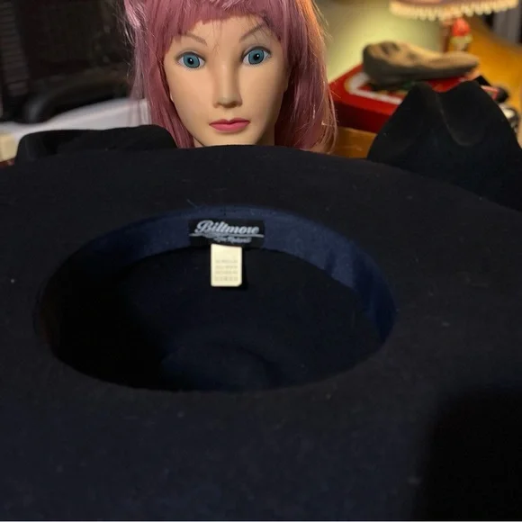 Navy wool Fedora by Biltmore for Made-well-Small/Med. EUC - Picture 7 of 7